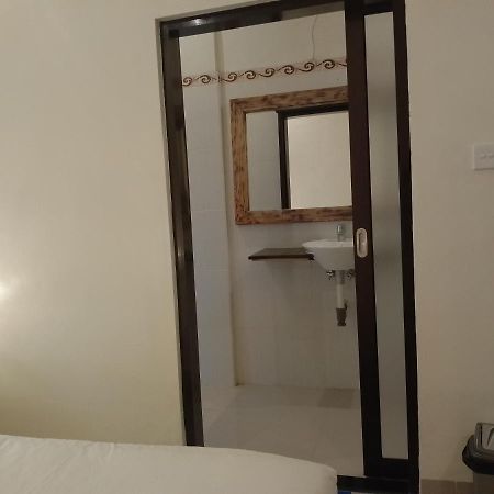 קנגו Yanti Guest House מראה חיצוני תמונה