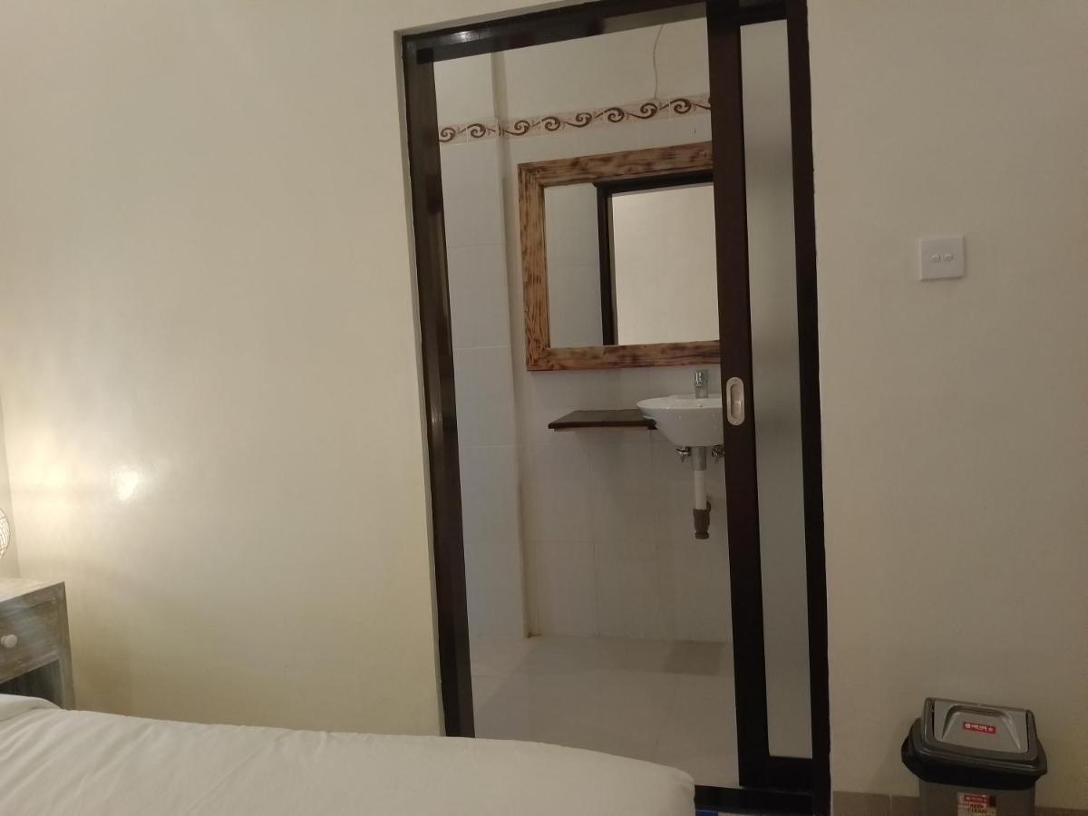 קנגו Yanti Guest House מראה חיצוני תמונה